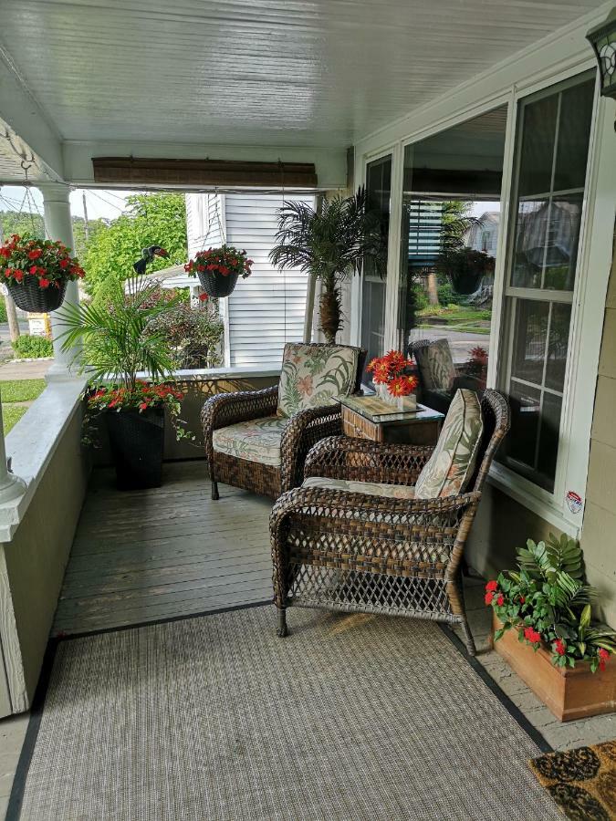 Your Oasis In Niagara Falls Canada Экстерьер фото