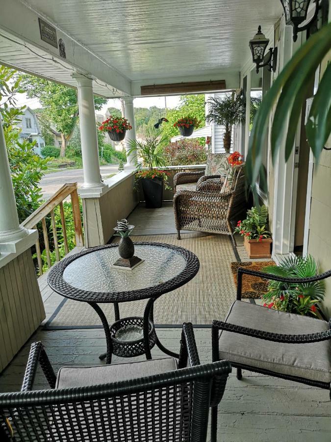 Your Oasis In Niagara Falls Canada Экстерьер фото